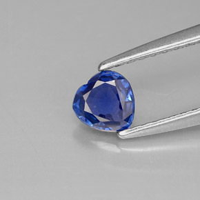 Saphir bleue naturelle forme de coeur, 0,36 ct, VS