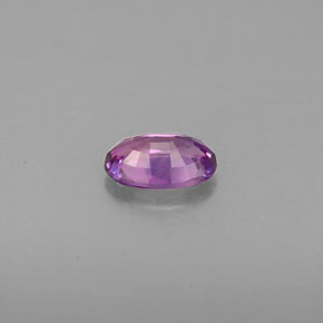 Saphir pourpre naturelle coupe ovale, 0,60 ct, VVS-VS