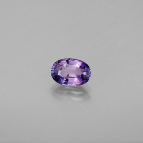 Saphir violet naturelle coupe ovale, 0,64 ct, VVS-VS