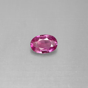 Saphir pourpre naturelle coupe ovale, 0,53 ct, VVS-VS