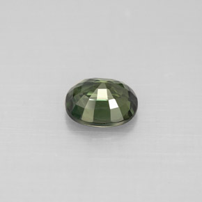 Saphir vert naturelle coupe ovale, 0,94 ct, VS