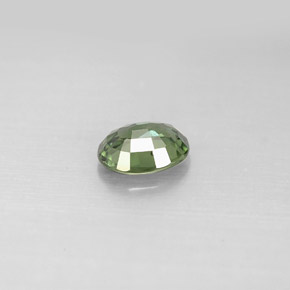 Saphir vert naturelle coupe ovale, 0,76 ct, VS