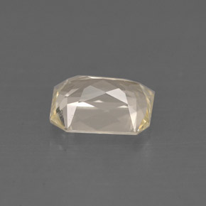 Saphir jaune naturelle taille émeraude, 1,34 ct, VVS-VS