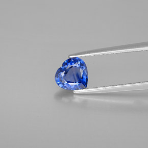 Saphir bleue naturelle forme de coeur, 1,29 ct, VS
