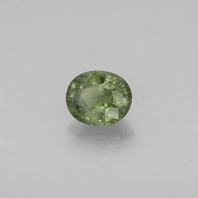 Saphir vert naturelle coupe ovale, 0,94 ct, VS