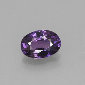Saphir violet naturelle coupe ovale, 0,55 ct, VS