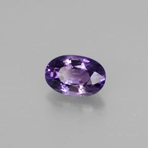Saphir violet naturelle coupe ovale, 0,70 ct, VS