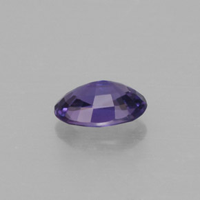 Saphir violet naturelle coupe ovale, 0,56 ct, VS