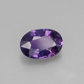 Saphir violet naturelle coupe ovale, 0,60 ct, VS