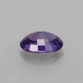 Saphir violet naturelle coupe ovale, 0,64 ct, VS