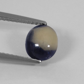 Saphir bicolore naturelle coupe ovale, 1,58 ct, opaque