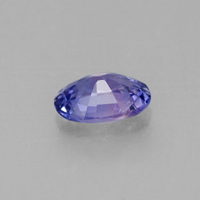 Saphir violet naturelle coupe ovale, 0,53 ct, SI