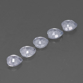 Achetez naturel ct blanc saphir gems, forme de coeur, en provenance sri lanka (ceylan) chez gemselect. en stock, livraison internationale!
