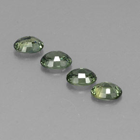 Achetez naturel ct vert saphir gems, coupe ovale, en provenance australie chez gemselect. en stock, livraison internationale!