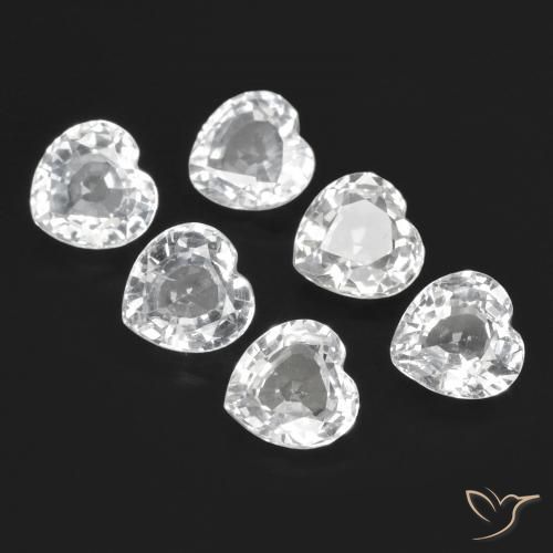 Achetez naturel 2.72ct Blanc bleuâtre Saphir gems, Forme de coeur, En provenance Sri Lanka chez GemSelect. En stock, livraison internationale!