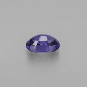 Saphir violet naturelle coupe ovale, 0,60 ct, VVS