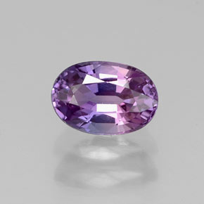 Saphir violet naturelle coupe ovale, 0,74 ct, VVS