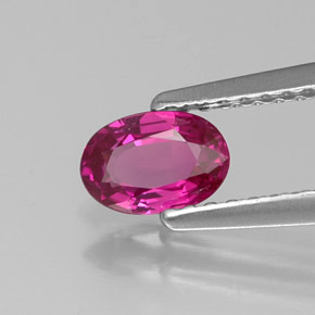 Saphir violet naturelle coupe ovale, 0,56 ct, VVS