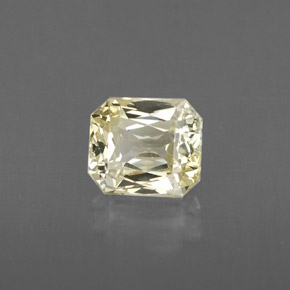 Saphir jaune naturelle taille émeraude, 1,46 ct, VVS