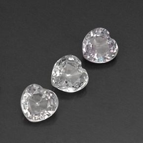Achetez naturel ct blanc saphir gems, forme de coeur, en provenance sri lanka (ceylan) chez gemselect. en stock, livraison internationale!
