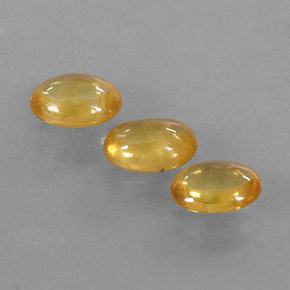 Achetez naturel ct jaune saphir gems, transparent, en provenance thaïlande chez gemselect. en stock, livraison internationale!