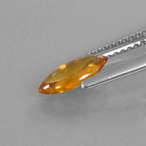 Saphir orange naturelle transparent, 0,74 ct, transparent / translucide