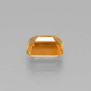 Saphir jaune naturelle taille émeraude, 0,93 ct, SI
