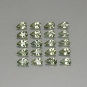 Achetez naturel ct vert saphir gems, en forme de poire, en provenance tanzanie (songea) chez gemselect. en stock, livraison internationale!