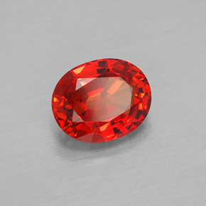 Saphir orange naturelle coupe ovale, 1,59 ct, VVS