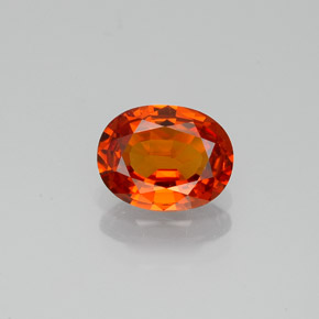 Saphir orange naturelle coupe ovale, 1,21 ct, VVS