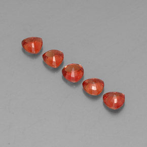 Achetez naturel 1,87ct orange saphir gems, trillion, en provenance tanzanie chez gemselect. en stock, livraison internationale!