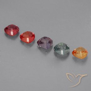 Achetez naturel 1.84ct Multicolore Saphir gems, Trillion, En provenance Tanzanie chez GemSelect. En stock, livraison internationale!