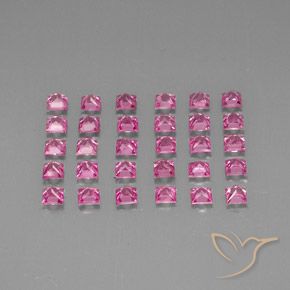 Shop natural 4.85ct Rose foncé Saphir gems, Carré, from Madagascar at GemSelect. In stock, global shipping!