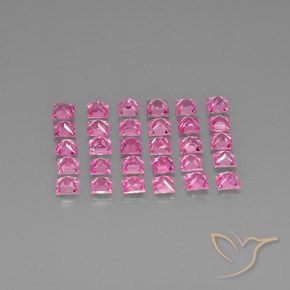 Shop natural 5.01ct Rose foncé Saphir gems, Carré, from Madagascar at GemSelect. In stock, global shipping!