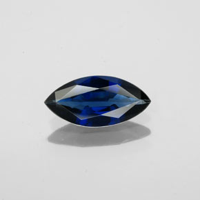 Saphir bleue naturelle marquise, 0,72 ct, VS