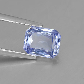 Saphir bleue naturelle taille émeraude, 1,77 ct, VS