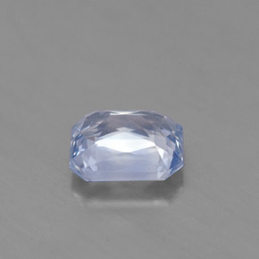 Saphir bleue naturelle taille émeraude, 1,72 ct, VS
