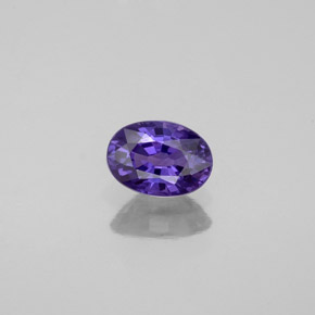 Saphir violet naturelle coupe ovale, 0,57 ct, VVS