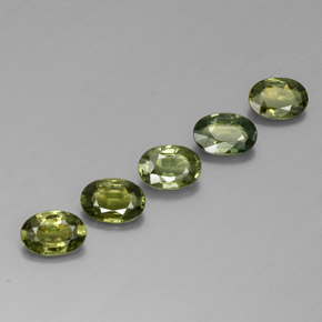Achetez naturel 2,69ct vert saphir gems, coupe ovale, en provenance australie chez gemselect. en stock, livraison internationale!