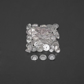 Achetez naturel ct blanc saphir gems, coupe roude, en provenance sri lanka (ceylan) chez gemselect. en stock, livraison internationale!
