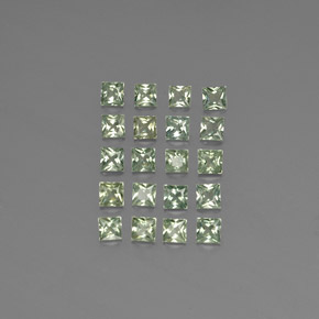 Achetez naturel ct vert saphir gems, carré, en provenance tanzanie chez gemselect. en stock, livraison internationale!