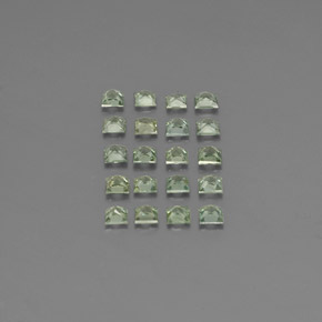 Achetez naturel ct vert saphir gems, carré, en provenance tanzanie chez gemselect. en stock, livraison internationale!