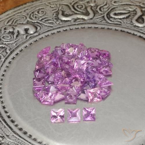 Shop natural 4.38ct Violet raisin très clair Saphir gems, Carré, from Madagascar at GemSelect. In stock, global shipping!