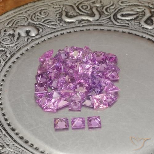Shop natural 4.38ct Violet raisin très clair Saphir gems, Carré, from Madagascar at GemSelect. In stock, global shipping!
