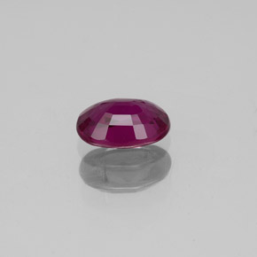 Saphir violet naturelle coupe ovale, 0,62 ct, VVS-VS