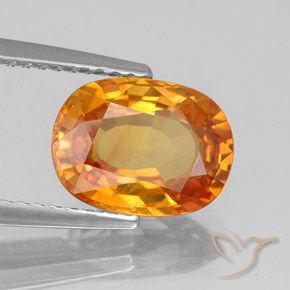 Saphir Orange vif naturelle ovale, 3.03 ct, VS-SI