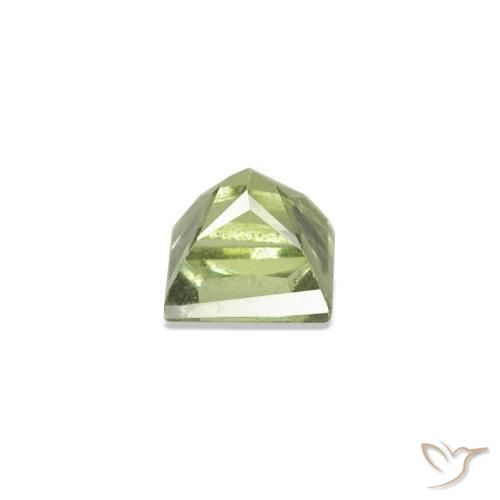 Shop natural 2.52ct Vert chaud Saphir gems, Carré, from Tanzanie at GemSelect. In stock, global shipping!