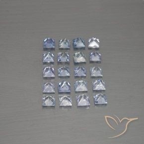 Shop natural 3.13ct Bleu violet clair Saphir gems, Carré, from Madagascar at GemSelect. In stock, global shipping!