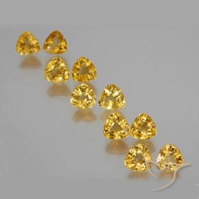 Shop natural 4.77ct Doré Saphir gems, Trillion, from Tanzanie at GemSelect. In stock, global shipping!