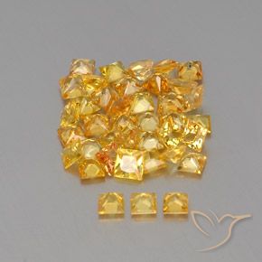 Shop natural 4.73ct Doré Saphir gems, Carré, from Tanzanie at GemSelect. In stock, global shipping!